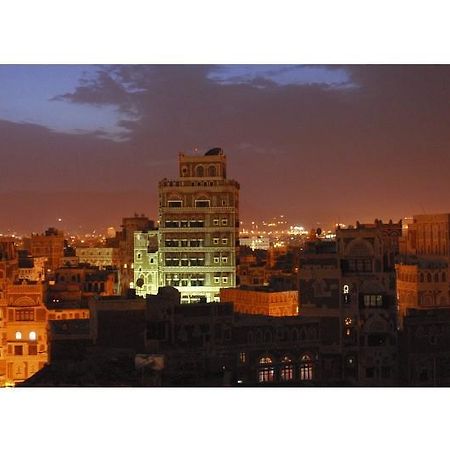 Burj Al Salam Hotel Sana'a Exterior photo